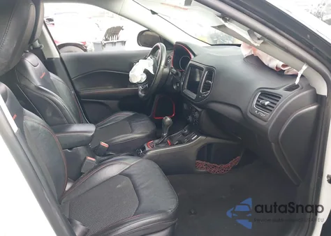 2021 Jeep Compass Trailhawk 4X4 из США, поврежденный, VIN 3C4NJDDB4MT566421